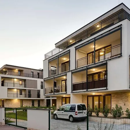 Balatoni Elmeny - Csopaki Apartmanlakasok 20 Meterre A Balatontol * Csopak